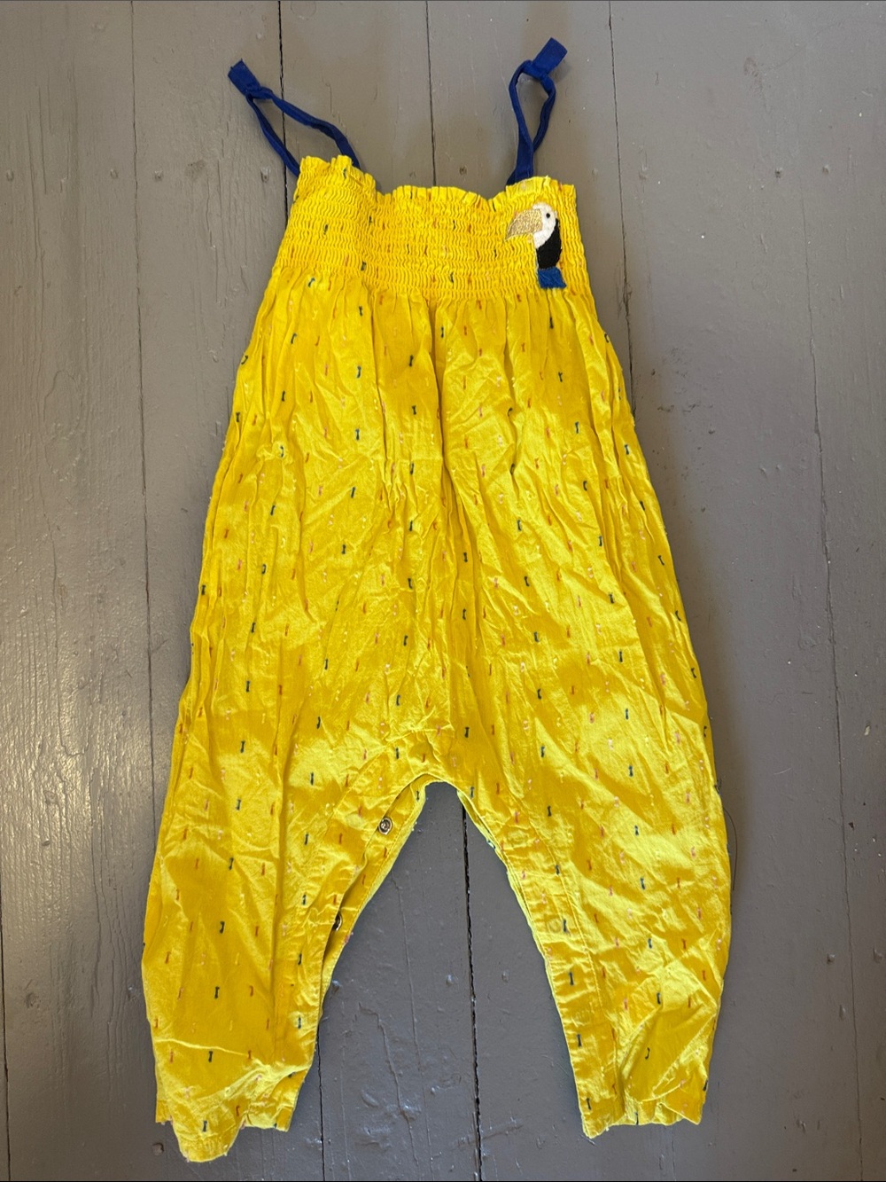 Catimini Yellow Smocked Baby Romper parrot blue bow French euro brand 18 months